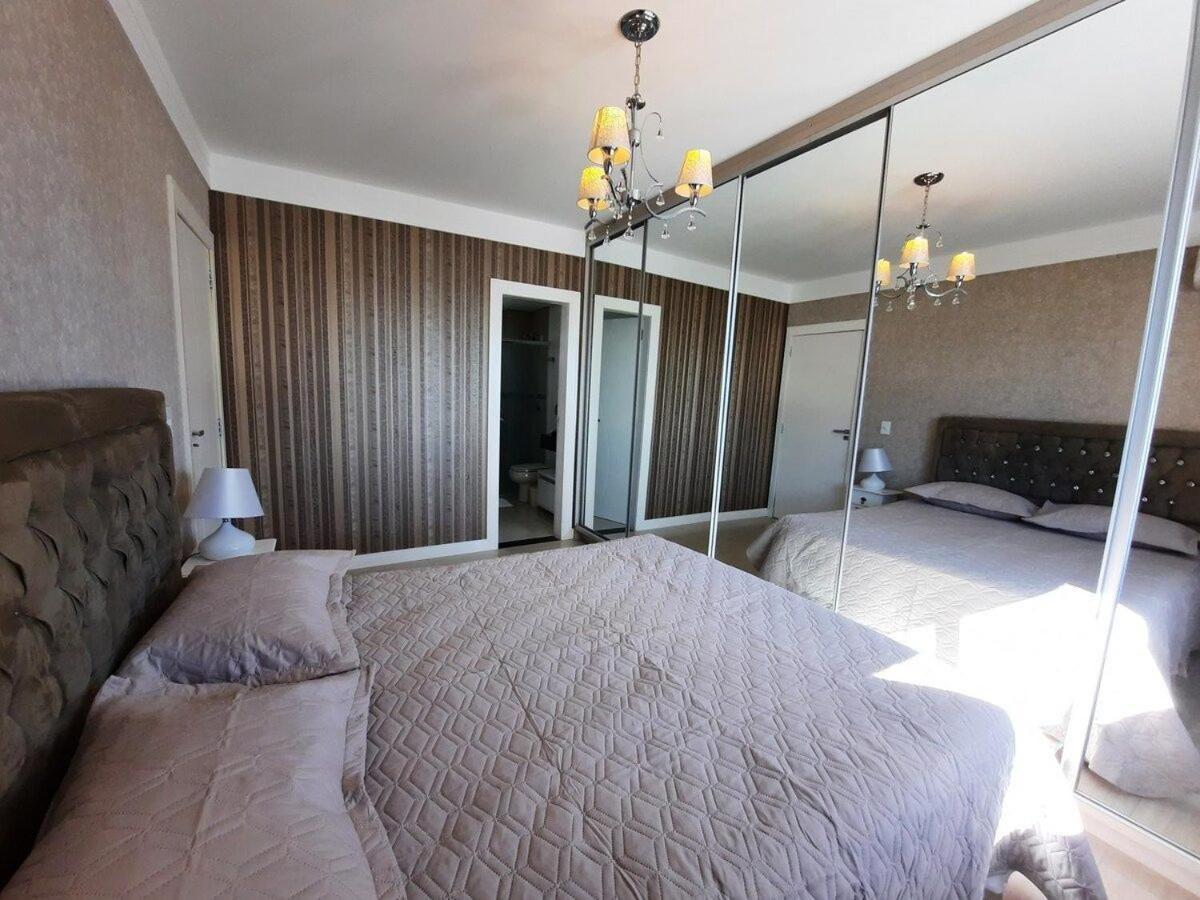 3 Suites Linda Vista Da Orla De Bc A 50M Da Praia - Somente Familiares Balneário Camboriú المظهر الخارجي الصورة